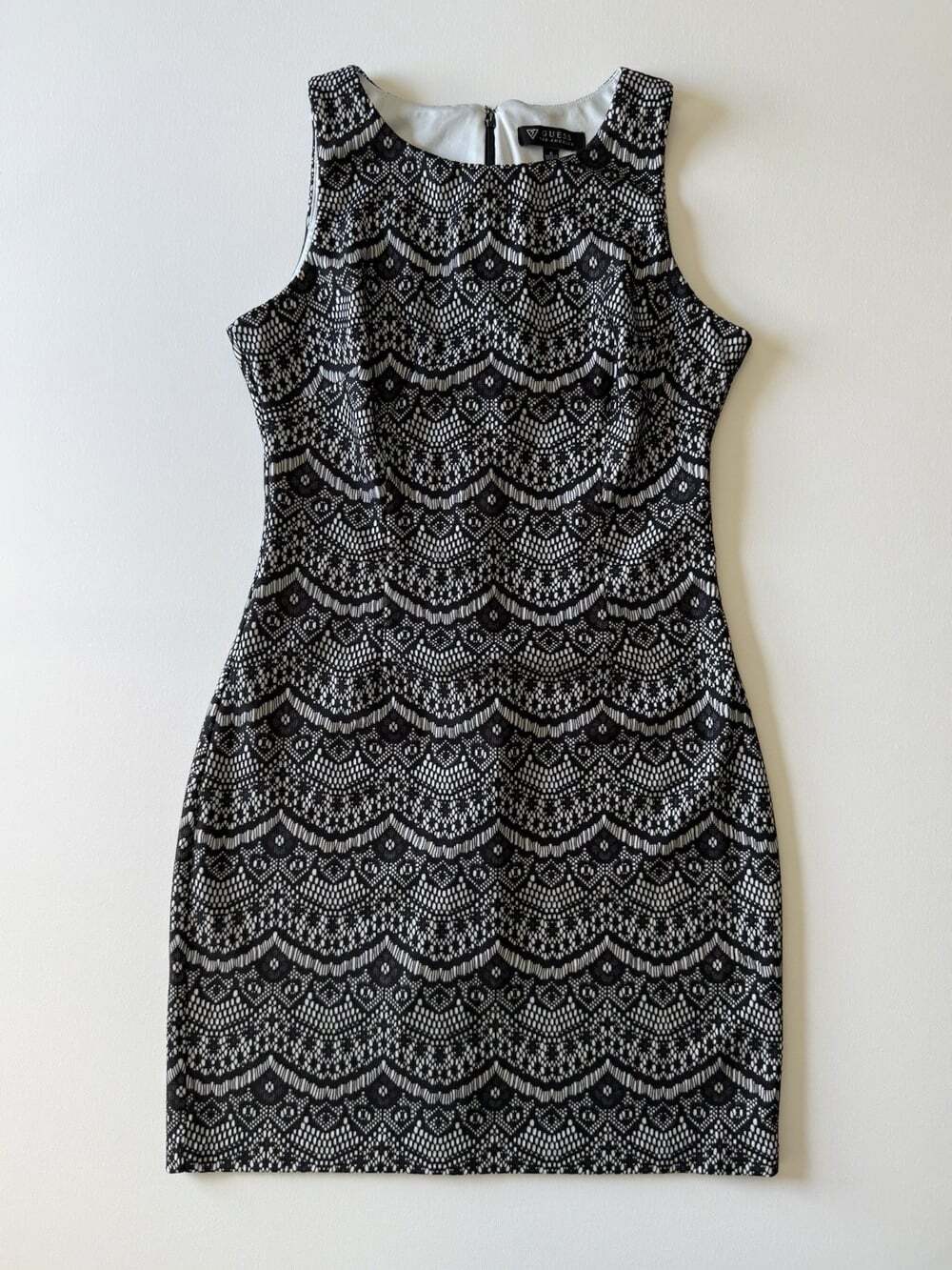 Guess Lace Dress, Size 6, Black & White, Knee Length, Sleeveless, Elegant, Sexy